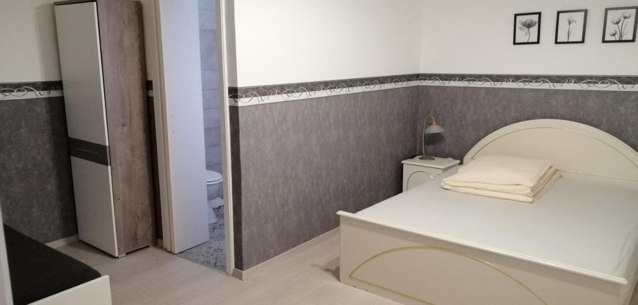 Radek Vendégház és Apartman Halászi Kültér fotó