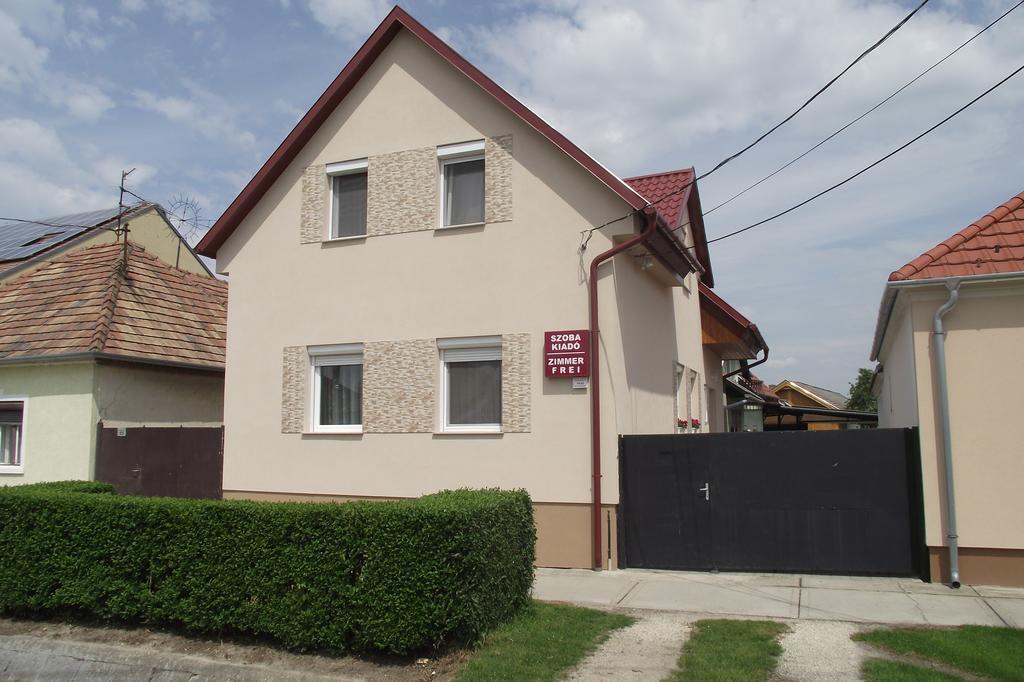 Radek Vendégház és Apartman Halászi Kültér fotó