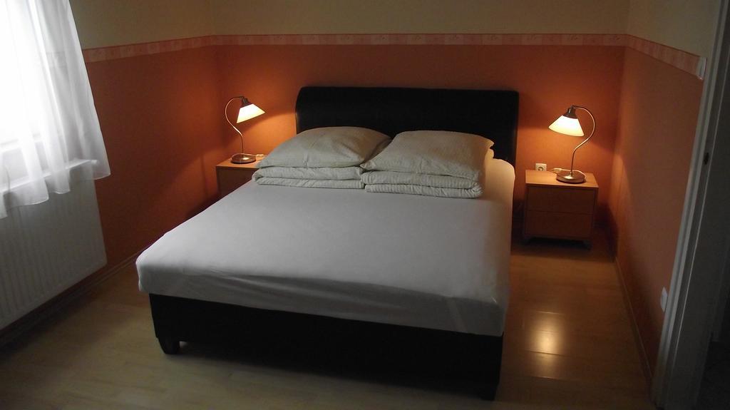 Radek Vendégház és Apartman Halászi Kültér fotó